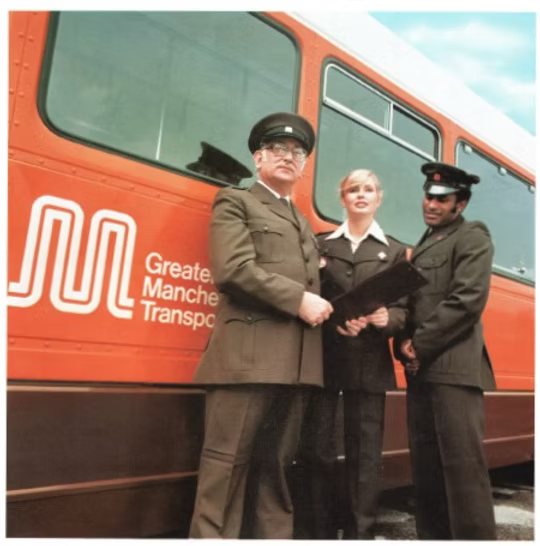 ccb9fc_16987310963147199f461ff868787eb2~mv2.jpg.png Greater Manchester Transport Design Standards Manual